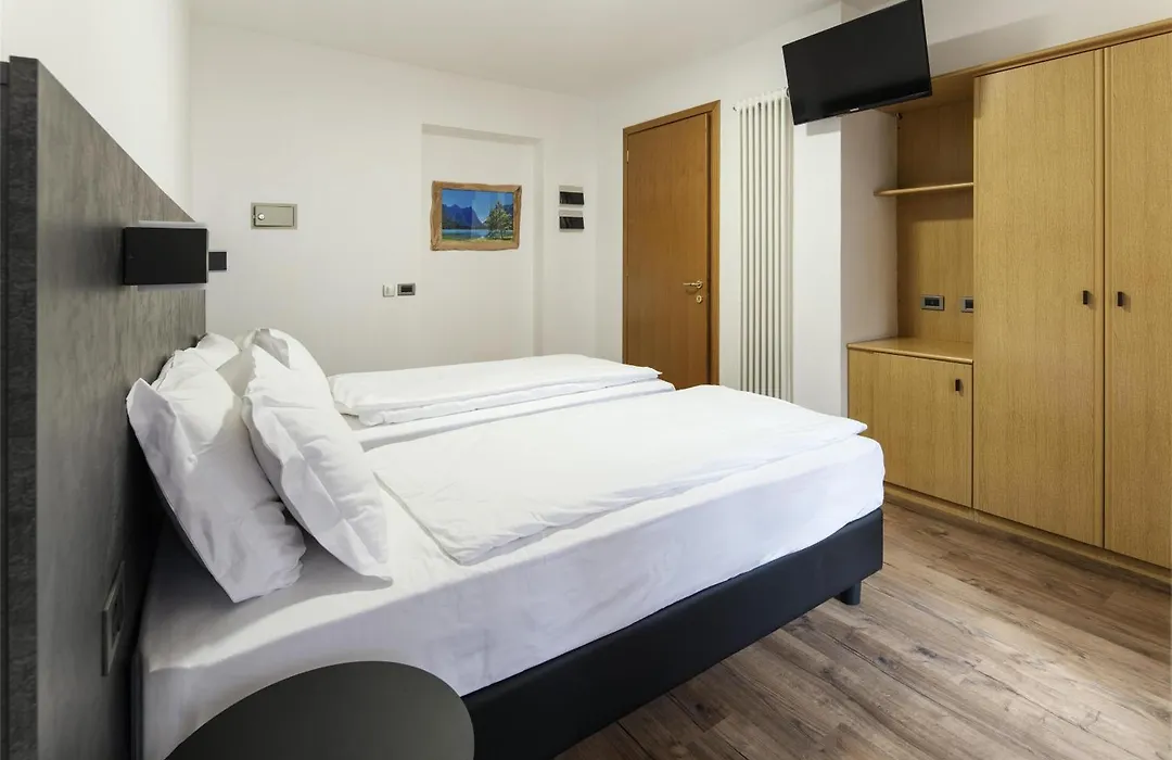 Best Western Hotel Nevada-1