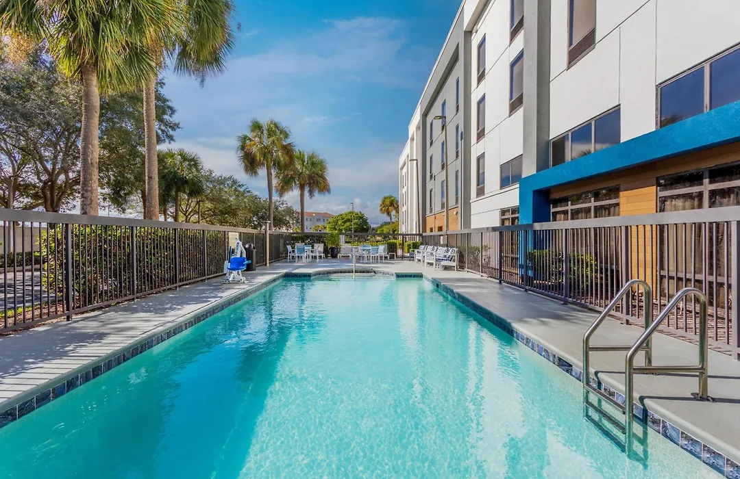 Hampton Inn & Suites Port St. Lucie-1