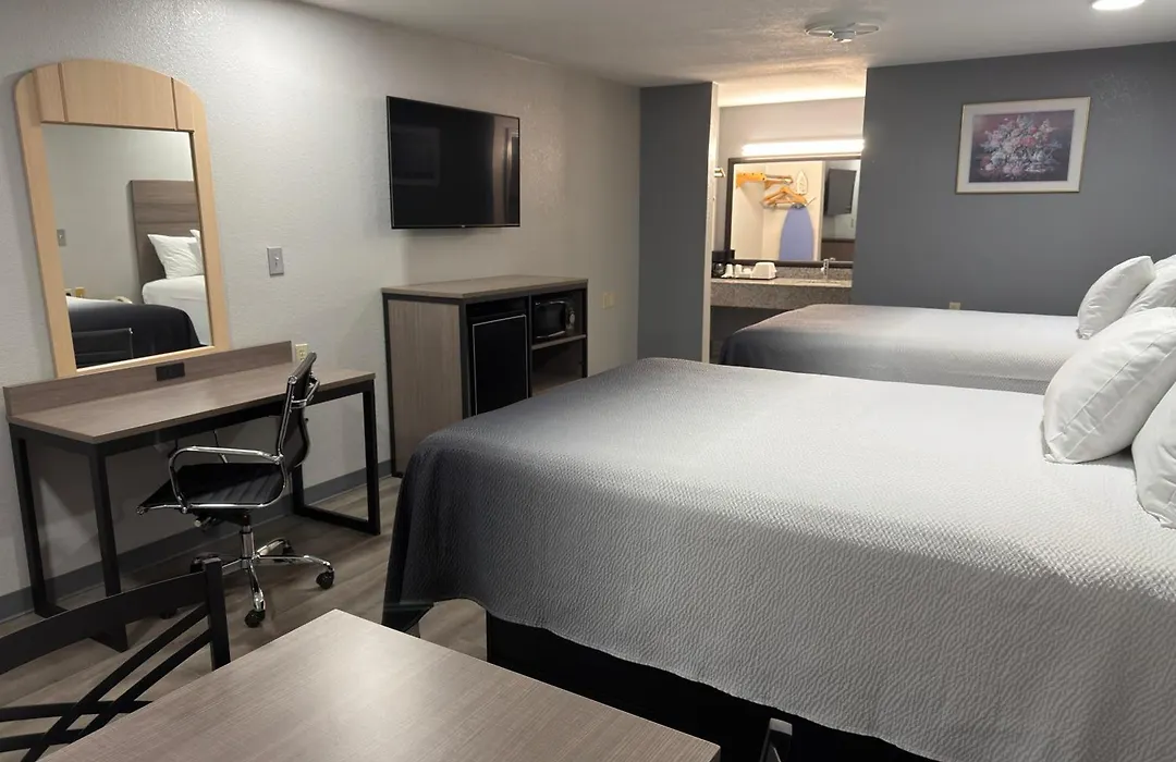Americas Best Value Inn Cabot-1