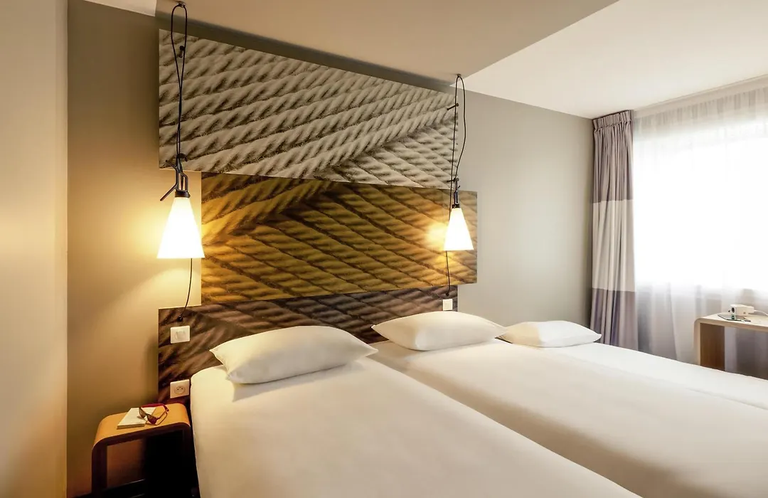 Ibis Hotel Koeln Am Dom-1