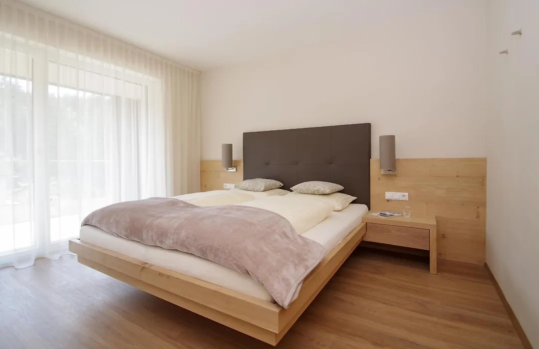 Apartment Hotel Christine-1