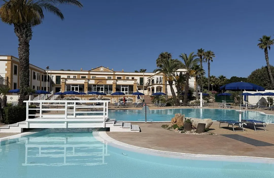 Delfino Beach - Cdshotels-1