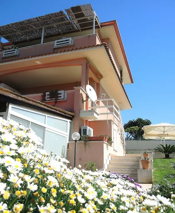Le Ninfe Bed And Breakfast-1