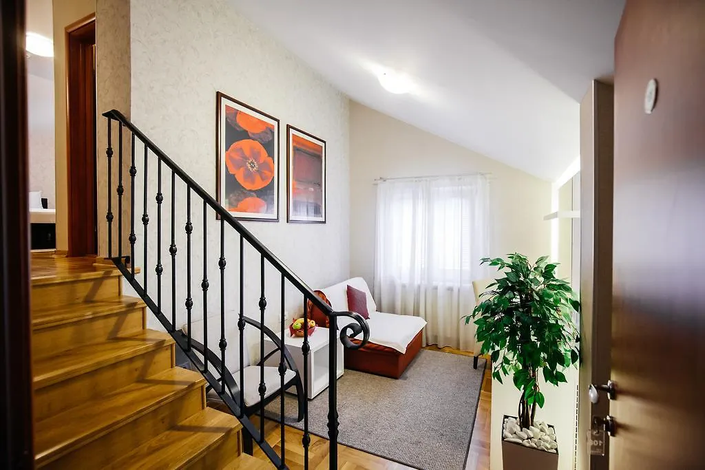 Villa Forest-1