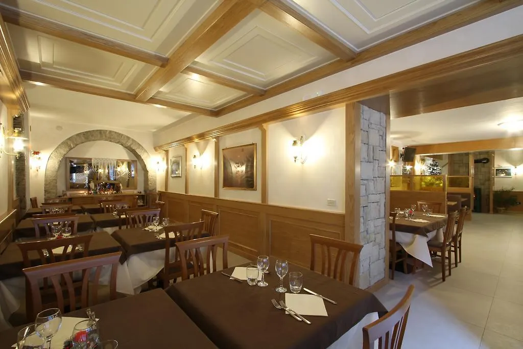 Hotel Il Vecchio Pescatore-1