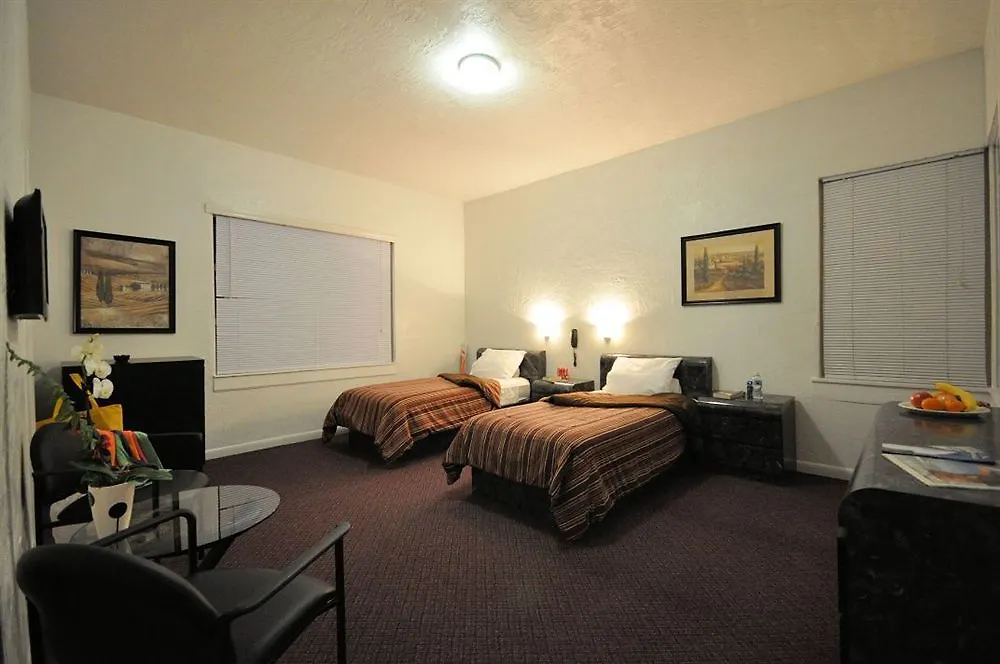 Tropics Hotel-1