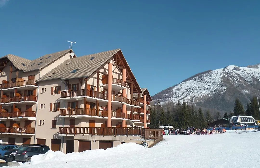 Résidence Les Ecrins-1