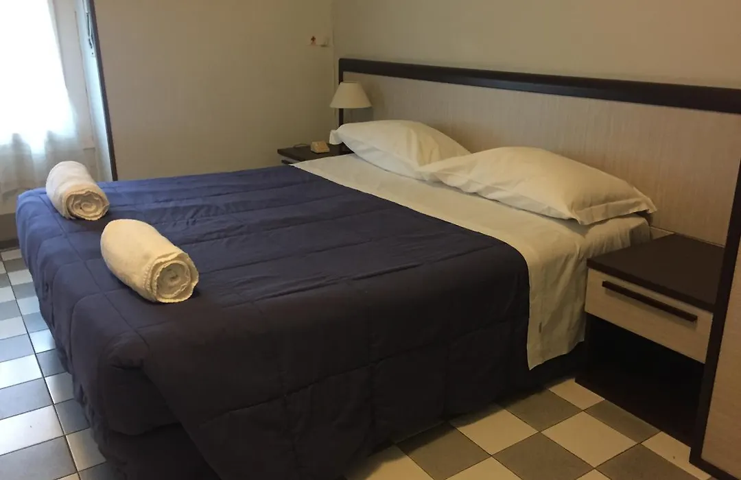 Hotel Eva-1