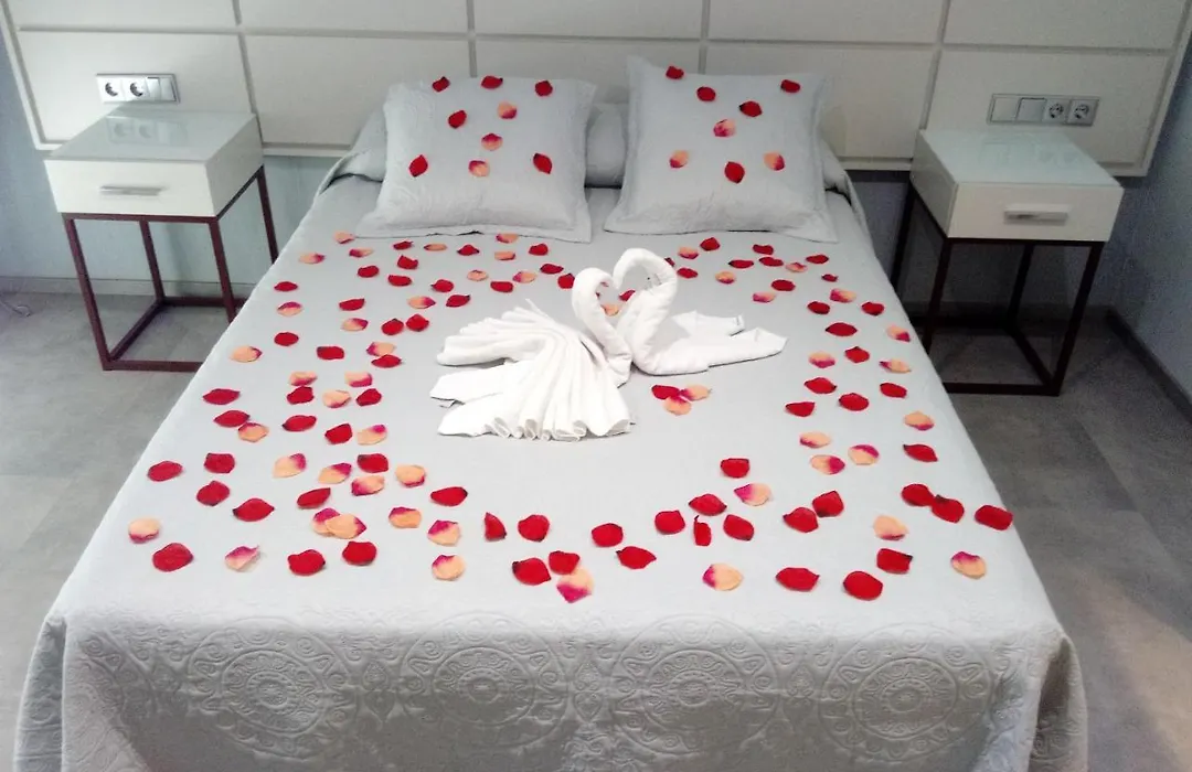 Hostal Loimar-1