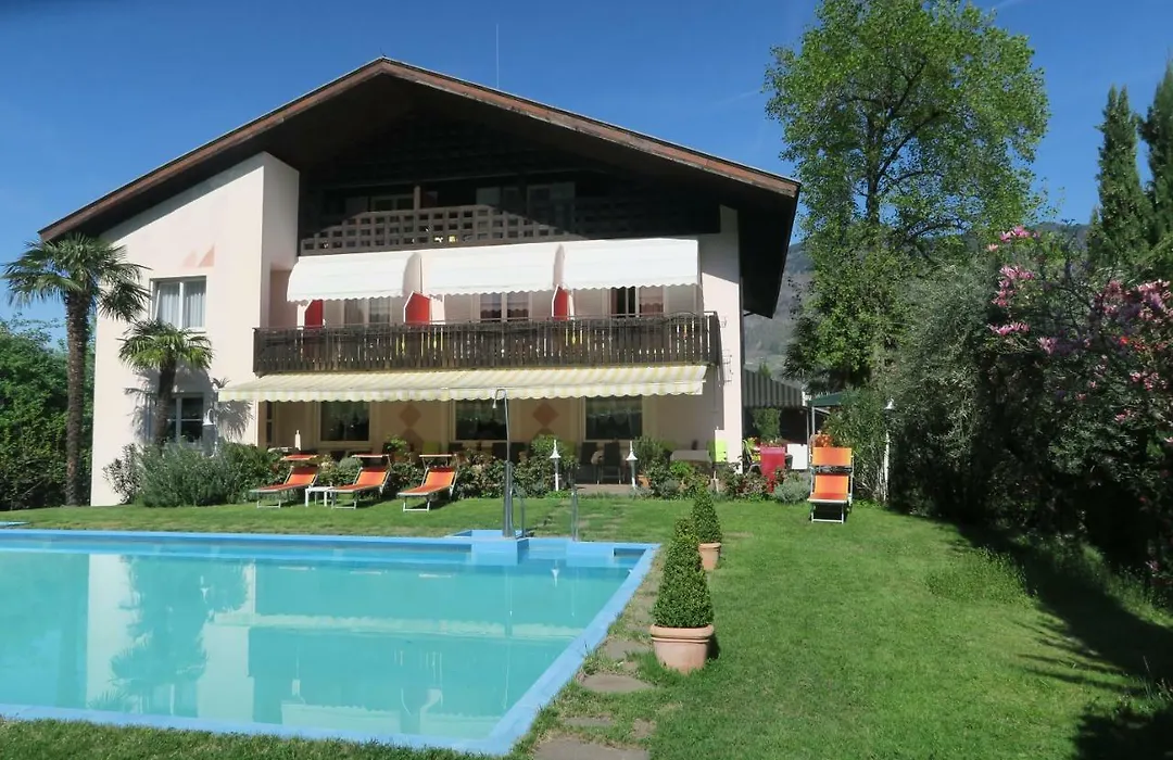 Hotel Burgleitenhof-1