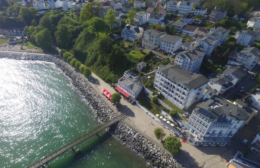 Fährblick - Pension direkt am Wasser-1