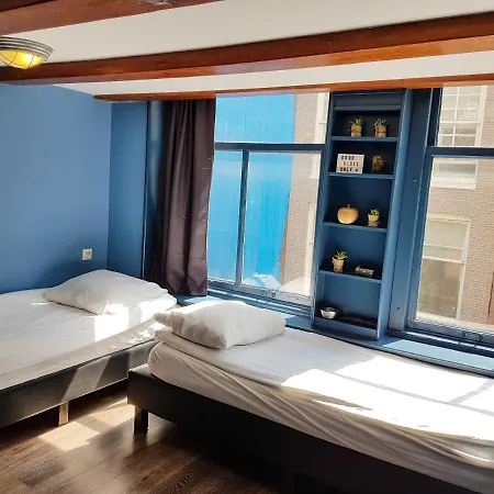 Urban Vibes Guesthouse-2