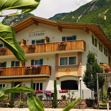Guesthouse Dolomiten-3