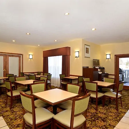 Country Inn & Suites By Radisson, Stevens Point, Wi-3