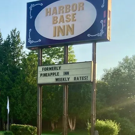 Harbor Base Inn-3