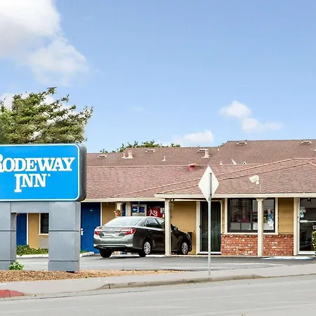 Rodeway Inn Monterey Near Fairgrounds-3