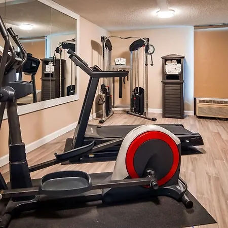 Best Western Plus Yadkin Valley Inn & Suites-2