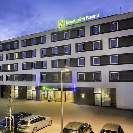 Holiday Inn Express Friedrichshafen By Ihg-2