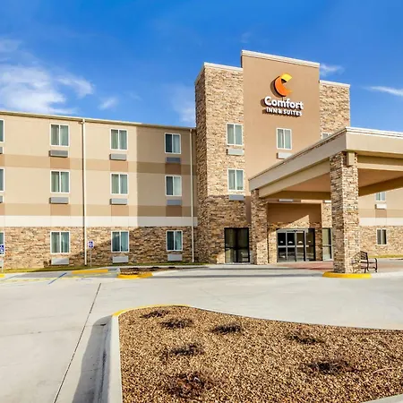 Comfort Inn & Suites Salina North-3