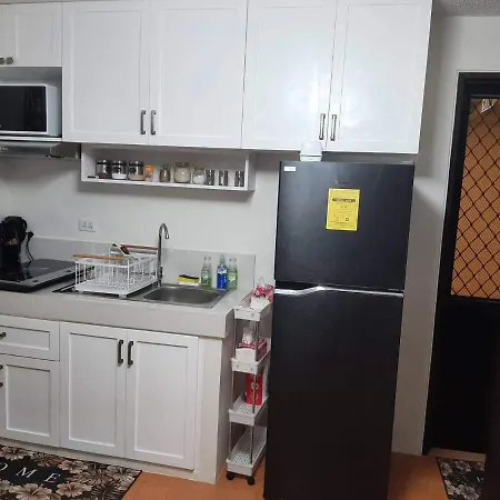 Lovely 2 Bedroom Condo With Free Secured Parking-2