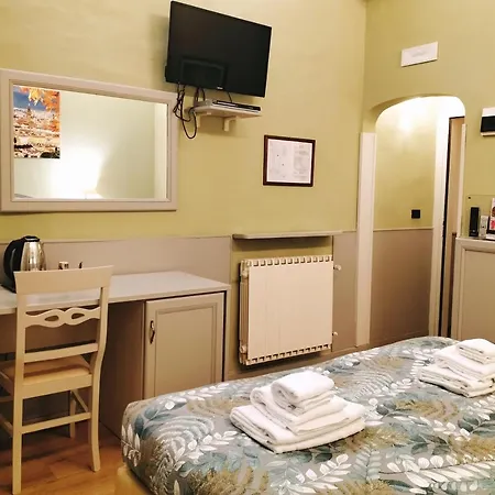 Hotel Camilla Firenze-3