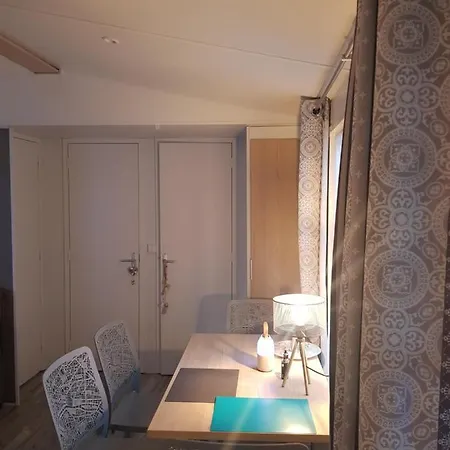Mobile-home Bonne -Anse Plage-2