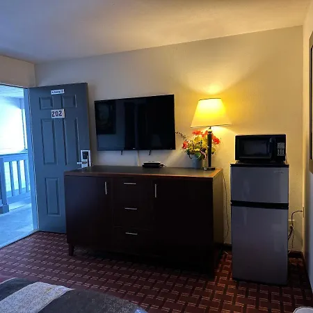 Branson Victorian Inn-2