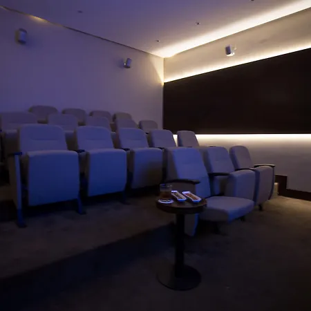 Hotel 93 Luxury Suites By Preferred-2