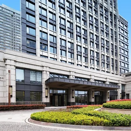 Metropolitan Residence-3