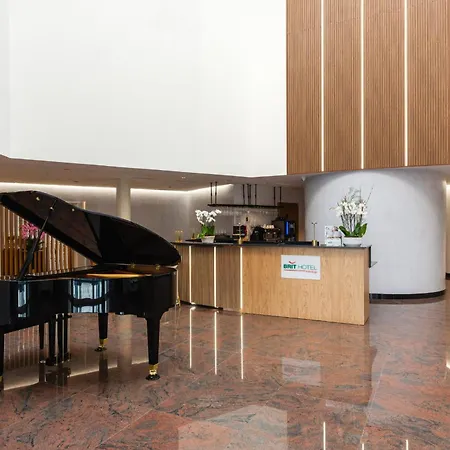 Brit Hotel Privilège Paris Rosny-sous-Bois-3