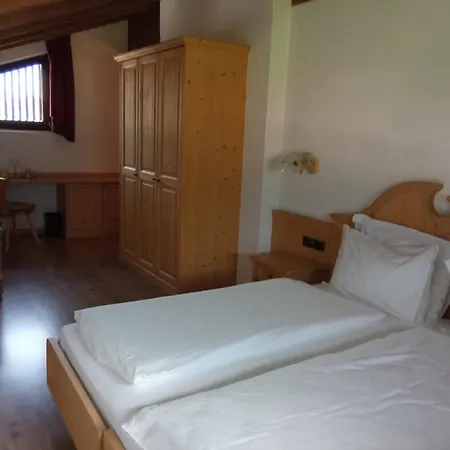 Hotel Castel Pietra-2