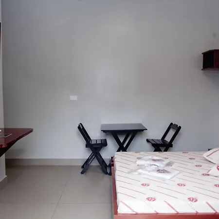 Hotel Madrugada-3
