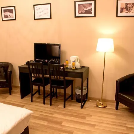 Budapest Ville Bed & Breakfast-2