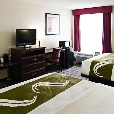 Quality Inn Seymour I-65-2
