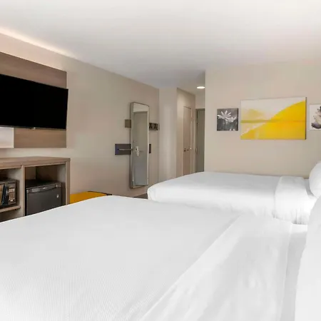 Comfort Inn Edinburgh - Columbus-2