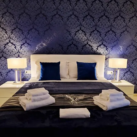 Maschio Angioino Suite-3