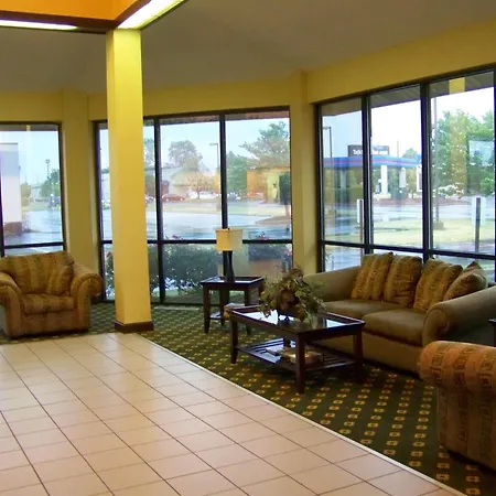 Days Inn By Wyndham Indianapolis Castleton-3