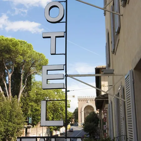 Hotel Italia-3