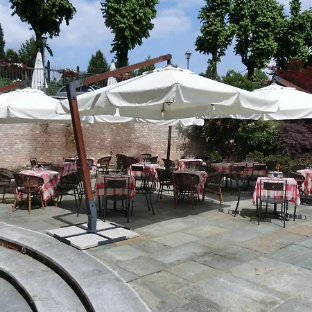 Hotel Cascina Di Corte-2