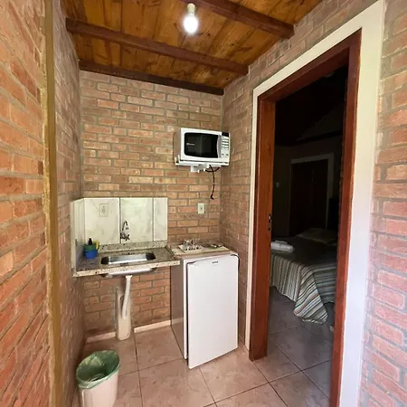 CHALÉ NATIVO R Júlio Miranda nº 06-2