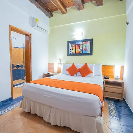 Hotel 3 Banderas-2