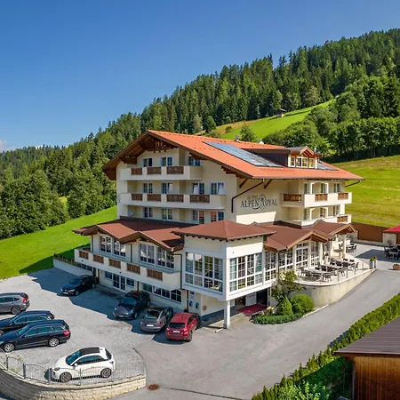 Hotel Alpen Royal Jerzens-2