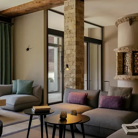 Schloss Zermatt - Cbd & Adaptogenic Spa And Sport Hotel-3