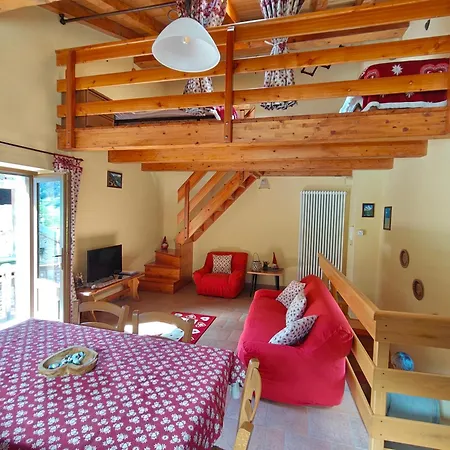 Casa Vacanze: Maison Des Gnomes-2