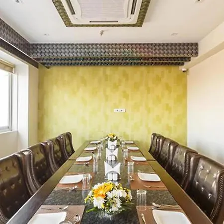 Fabhotel Prime Rester Select-2