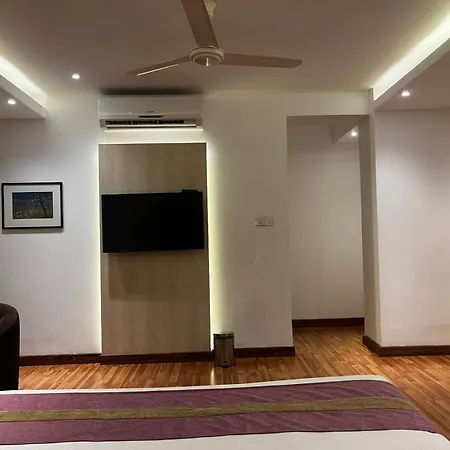 Royal Raj Hotel-2