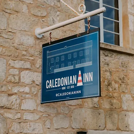 Caledonian Inn-3