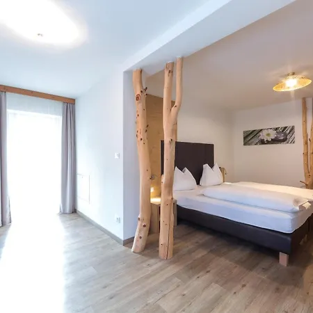 Guesthouse Dolomiten-2
