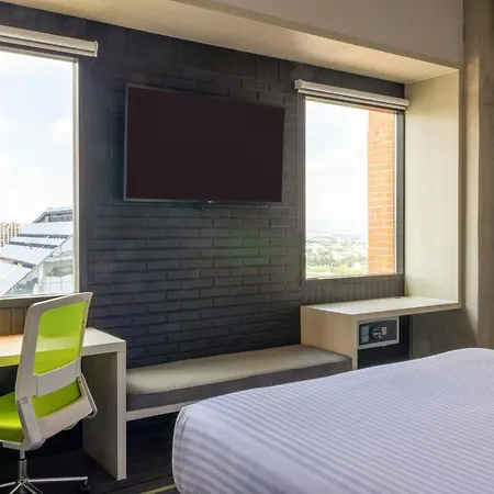 Hotel Guadalajara Country Club By Hnf-2