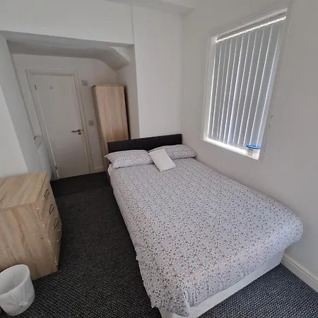 Shelton Old Road Guest House-3